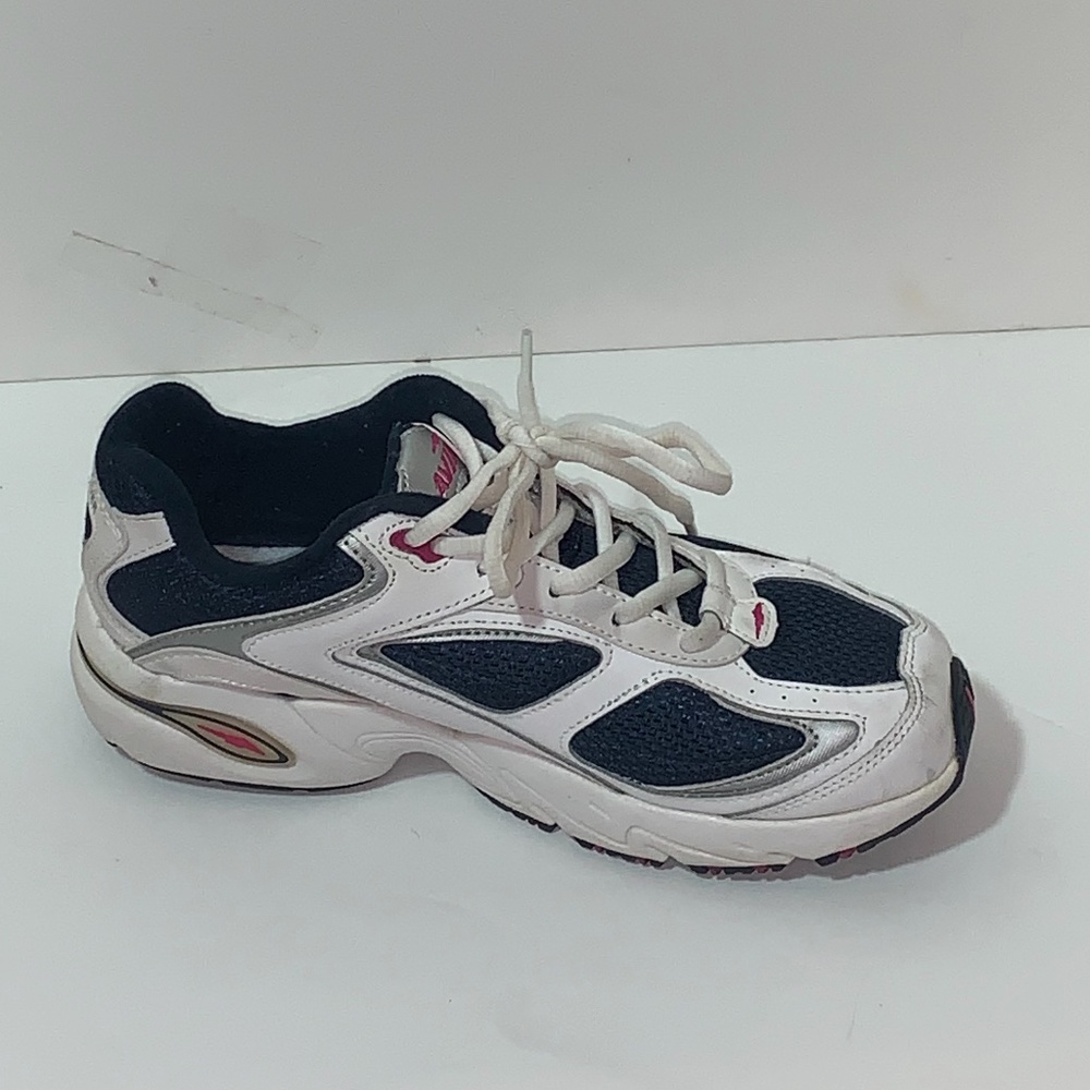 AVIA RUNNING SHOES - WOMEN'S SIZE 8M